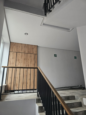 Продам трехкомнатную (3-комн.) квартиру, Кабардинская ул, 234/3, Нальчик г