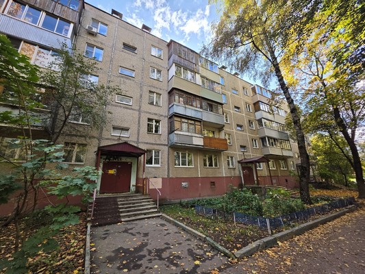 Продам двухкомнатную (2-комн.) квартиру, Красногвардейский б-р, 41/1, Подольск г