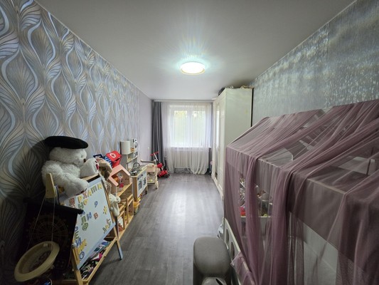 Продам двухкомнатную (2-комн.) квартиру, Красногвардейский б-р, 41/1, Подольск г