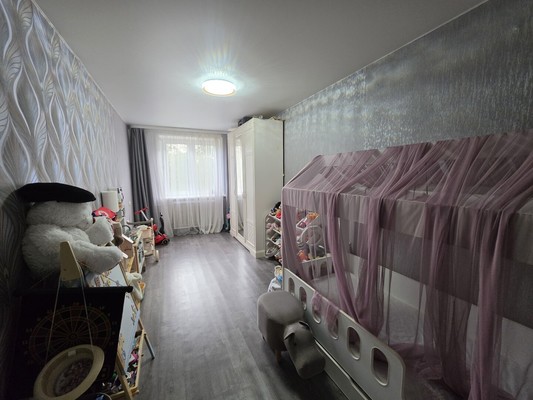 Продам двухкомнатную (2-комн.) квартиру, Красногвардейский б-р, 41/1, Подольск г