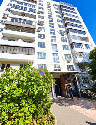 Продам однокомнатную (1-комн.) квартиру, Открытое ш, 6к13, Москва г