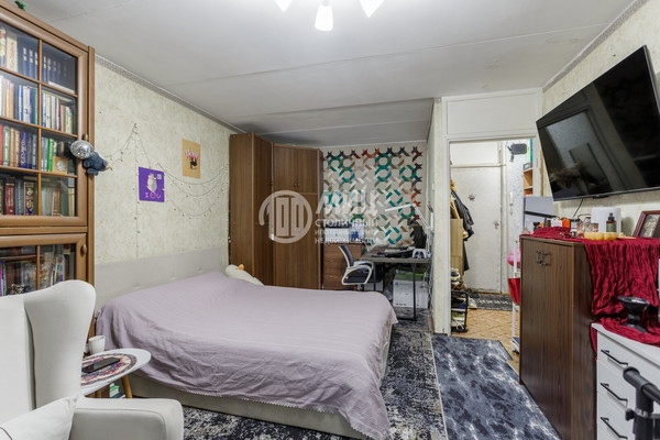 Продам однокомнатную (1-комн.) квартиру, Бутлерова ул, 38к3, Москва г