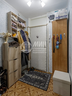 Продам однокомнатную (1-комн.) квартиру, Бутлерова ул, 38к3, Москва г