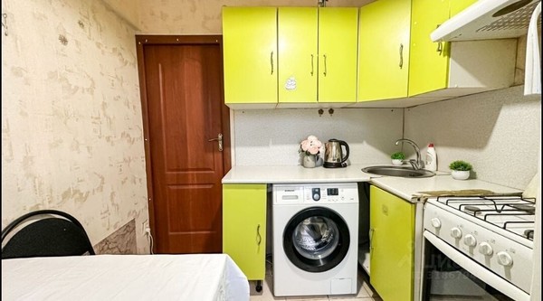 Продам двухкомнатную (2-комн.) квартиру, Маршала Жукова пр-кт, 40, Москва г