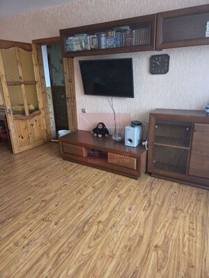 Продам трехкомнатную (3-комн.) квартиру, Морская ул, 23а, Заливино п