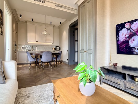 Продам трехкомнатную (3-комн.) квартиру, Волоколамское ш, 81/2, Москва г