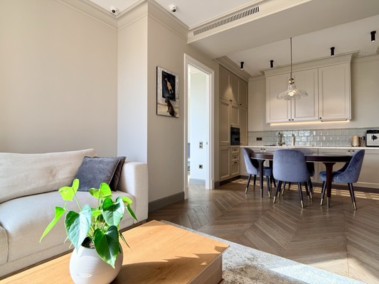 Продам трехкомнатную (3-комн.) квартиру, Волоколамское ш, 81/2, Москва г