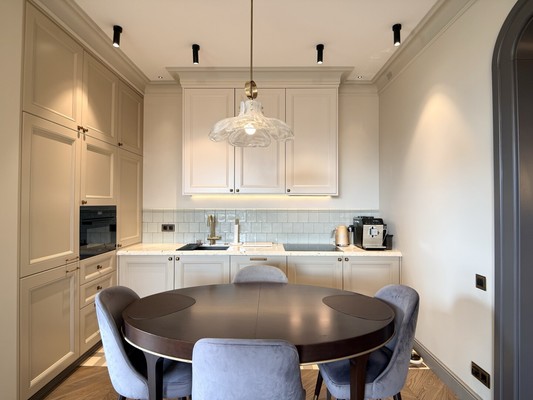 Продам трехкомнатную (3-комн.) квартиру, Волоколамское ш, 81/2, Москва г