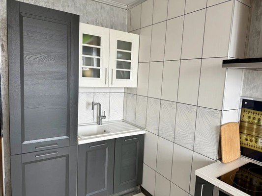 Продам однокомнатную (1-комн.) квартиру, Вилюйская ул, 8, Новосибирск г