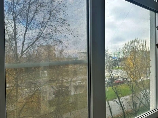Продам двухкомнатную (2-комн.) квартиру, Нефтяников ул, 52, Парма пгт