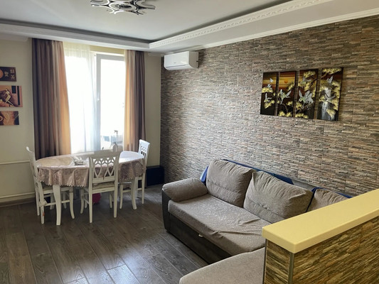Продам трехкомнатную (3-комн.) квартиру, Балаклавский пр-кт, 46кА, Москва г