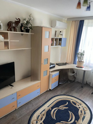 Продам трехкомнатную (3-комн.) квартиру, Балаклавский пр-кт, 46кА, Москва г