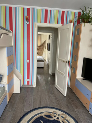 Продам трехкомнатную (3-комн.) квартиру, Балаклавский пр-кт, 46кА, Москва г