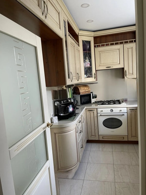 Продам трехкомнатную (3-комн.) квартиру, Балаклавский пр-кт, 46кА, Москва г