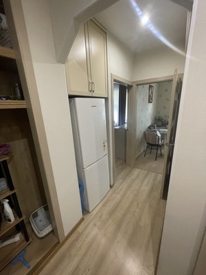 Продам однокомнатную (1-комн.) квартиру, Киевская ул, 1, Симферополь г