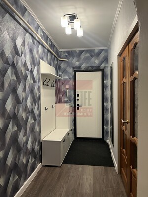 Продам двухкомнатную (2-комн.) квартиру, Балтийская ул, 28, Калининград г