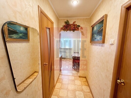Продам однокомнатную (1-комн.) квартиру, Радистов пер, 2, Калининград г
