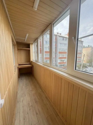 Продам двухкомнатную (2-комн.) квартиру, Мира ул, 2, Медведево пгт