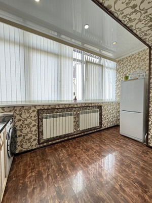 Продам двухкомнатную (2-комн.) квартиру, Байсултанова ул, 35в, Нальчик г