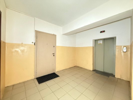 Продам двухкомнатную (2-комн.) квартиру, Байсултанова ул, 35в, Нальчик г