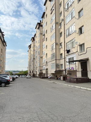 Продам двухкомнатную (2-комн.) квартиру, Байсултанова ул, 35в, Нальчик г