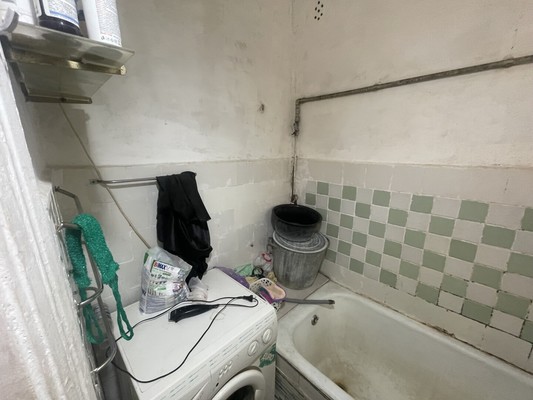Продам двухкомнатную (2-комн.) квартиру, Павленко ул, 16, Симферополь г