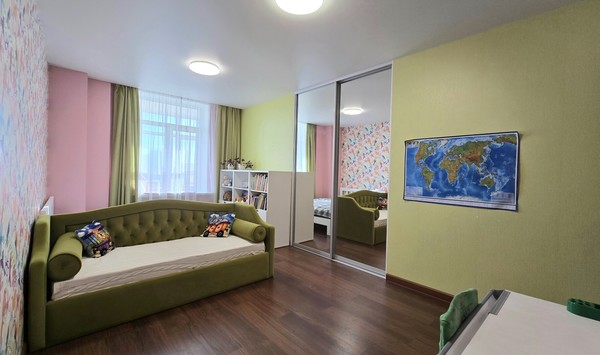 Продам трехкомнатную (3-комн.) квартиру, Уинская ул, 17, Пермь г