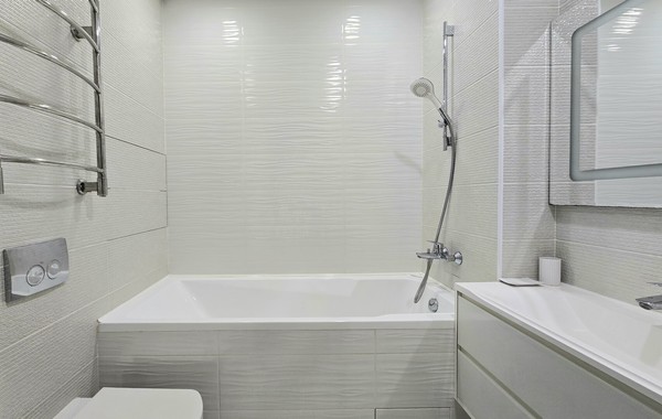Продам трехкомнатную (3-комн.) квартиру, Уинская ул, 17, Пермь г