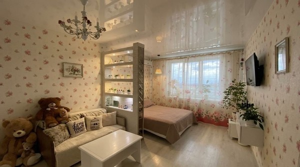 Продам однокомнатную (1-комн.) квартиру, Балаклавская ул, 131, Симферополь г