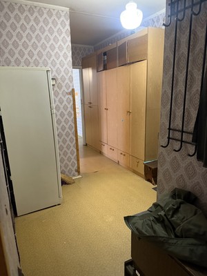 Сдам двухкомнатную (2-комн.) квартиру, Молостовых ул, 1к4, Москва г