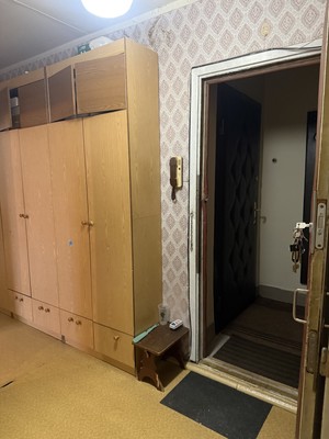 Сдам двухкомнатную (2-комн.) квартиру, Молостовых ул, 1к4, Москва г
