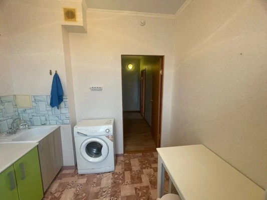 Продам однокомнатную (1-комн.) квартиру, Садовая ул, 26в/2, Шепси с