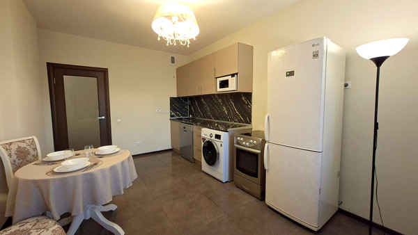 Продам двухкомнатную (2-комн.) квартиру, Приморский пр-кт, 52к1, Санкт-Петербург г