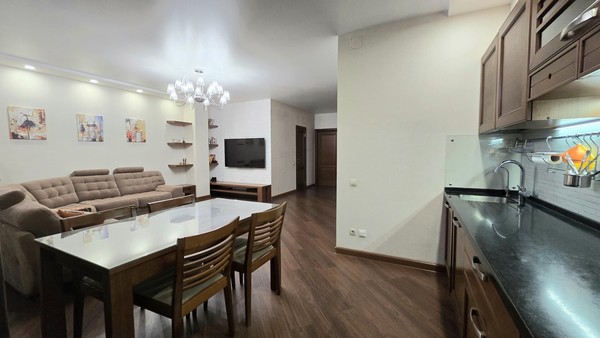 Продам трехкомнатную (3-комн.) квартиру, Уинская ул, 17, Пермь г
