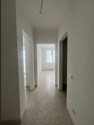 Продам двухкомнатную (2-комн.) квартиру, Лесников ул, 57, Красноярск г