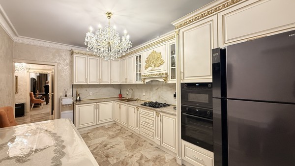 Продам двухкомнатную (2-комн.) квартиру, Тлостанова ул, 32кА3, Нальчик г