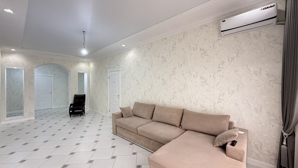 Продам многокомнатную квартиру, Тлостанова ул, 28, Нальчик г