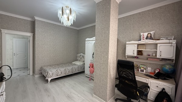 Продам многокомнатную квартиру, Тлостанова ул, 28, Нальчик г
