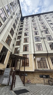 Продам многокомнатную квартиру, Тлостанова ул, 28, Нальчик г