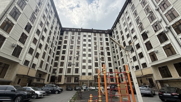 Продам многокомнатную квартиру, Тлостанова ул, 28, Нальчик г