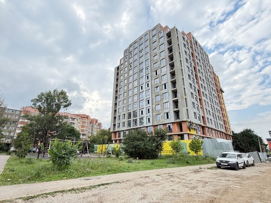 Продам трехкомнатную (3-комн.) квартиру, Тарчокова ул, 58кВ, Нальчик г