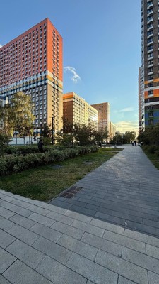 Продам трехкомнатную (3-комн.) квартиру, лётчика Ларюшина ул, 10, Люберцы г