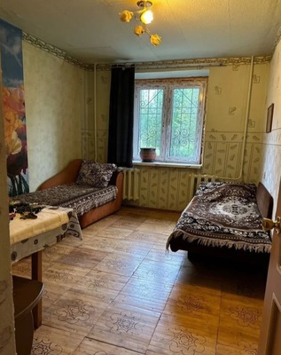Продам трехкомнатную (3-комн.) квартиру, Кочетова ул, 5к3, Великий Новгород г