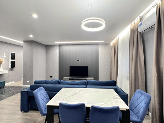 Продам трехкомнатную (3-комн.) квартиру, им. Невкипелого ул, 24/2к3, Краснодар г