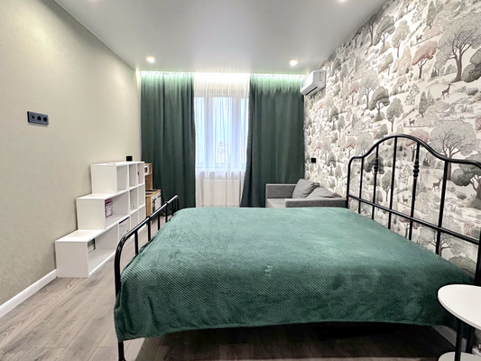 Продам трехкомнатную (3-комн.) квартиру, им. Невкипелого ул, 24/2к3, Краснодар г