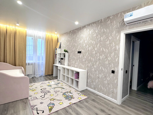 Продам трехкомнатную (3-комн.) квартиру, им. Невкипелого ул, 24/2к3, Краснодар г