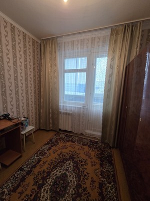 Продам трехкомнатную (3-комн.) квартиру, Мира пр-кт, 24, Волгодонск г