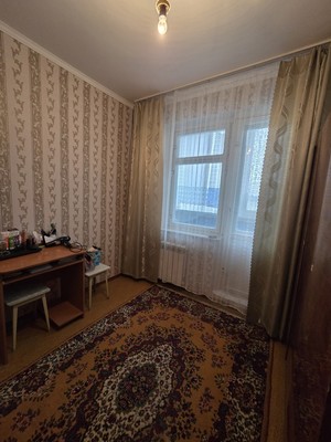 Продам трехкомнатную (3-комн.) квартиру, Мира пр-кт, 24, Волгодонск г