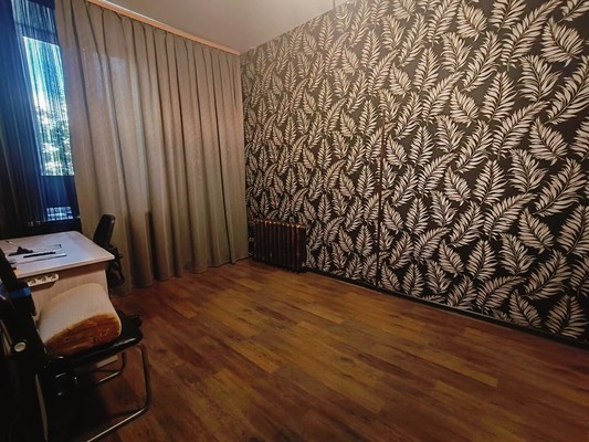 Продам трехкомнатную (3-комн.) квартиру, Ленина ул, 9, Апрелевка г
