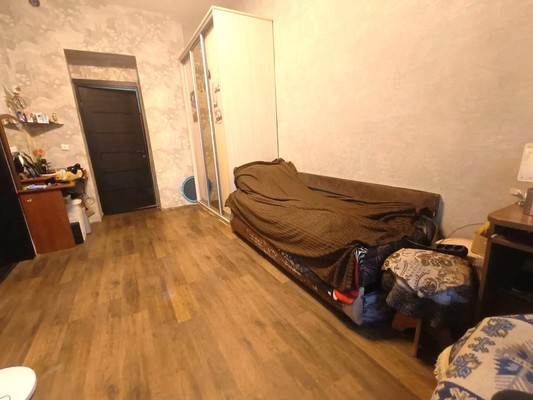 Продам трехкомнатную (3-комн.) квартиру, Ленина ул, 9, Апрелевка г